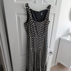 Club Monaco Black and White Embroidered Maxi Dress – Size 6